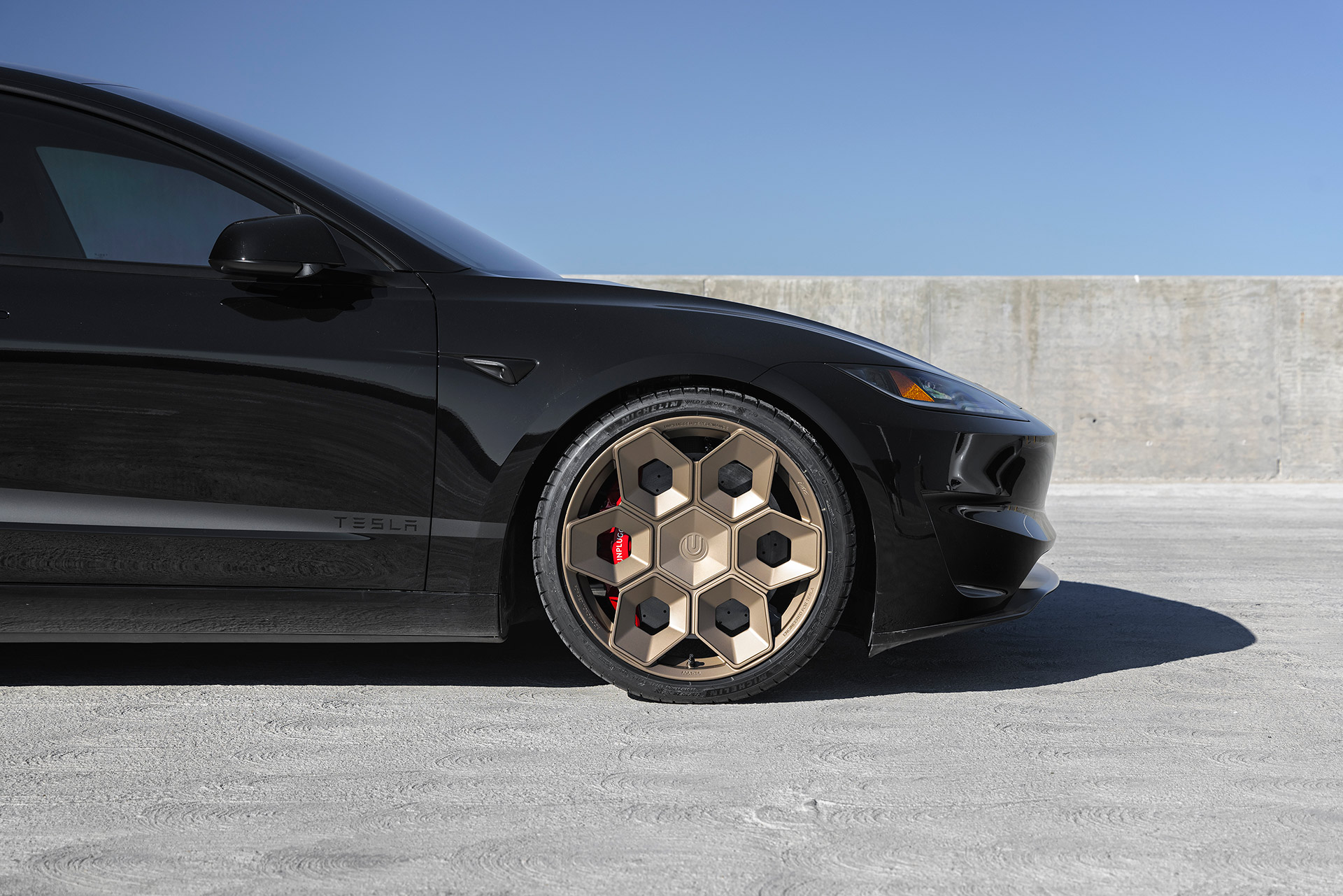 Black Tesla Model 3 Performance Highland – CYBRHEX Forged Wheels in Satin Bronze